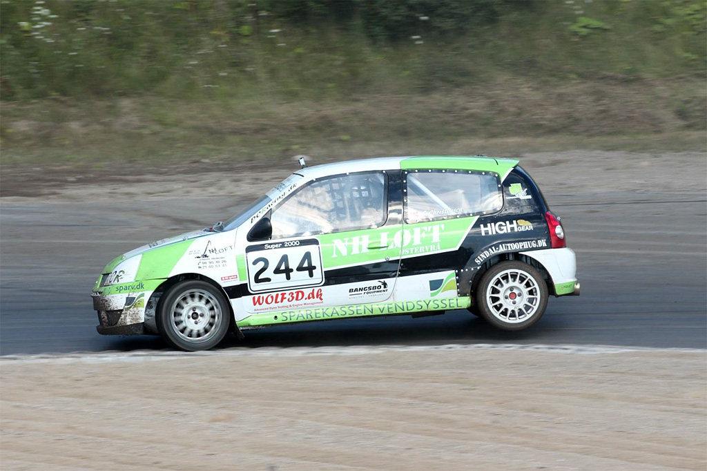 Trods manglende gearcut og 4. gear var Dennis klart hurtigst lørdag formiddag
(Foto: Kim Lauritsen)